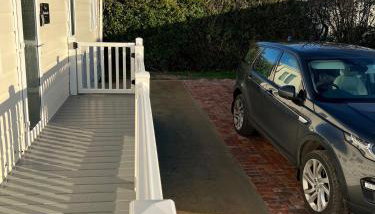 G & K Luxury Lodge - Photo 2