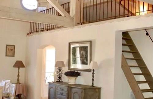 Élégance et simplicité au cœur des vignes - Foto 6