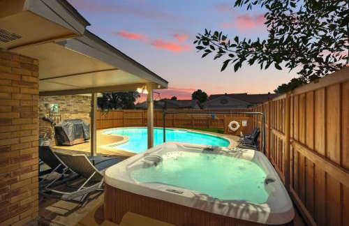 Modern & Chic 4BD,2BA - Pool, Hot Tub, BBQ Grill - Foto 31