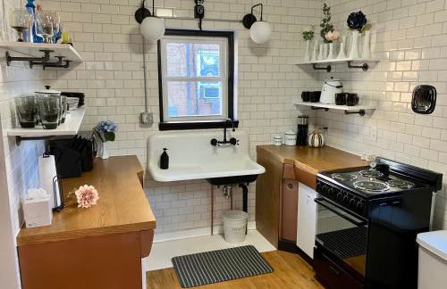 The Parsonage of Marshall-4BR 2BA Entire House - Foto 3