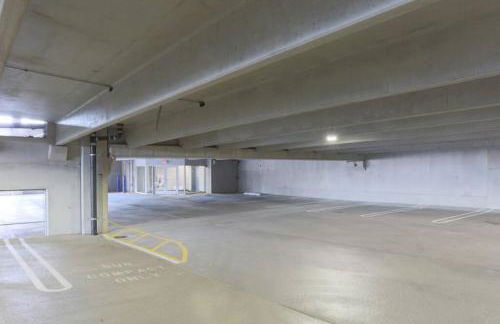 Book Cozy King Bed Now 25 Percent OFF Spring Special! - Foto 26