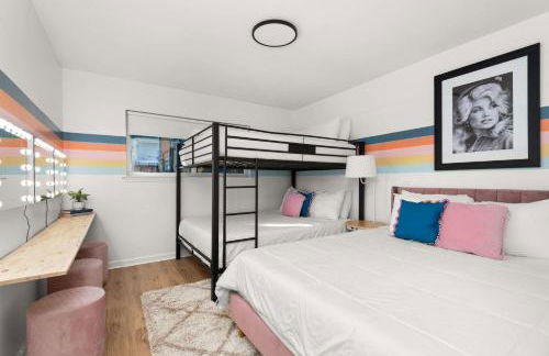 Dolly Apt on Music Row sleeps 12 - Foto 11