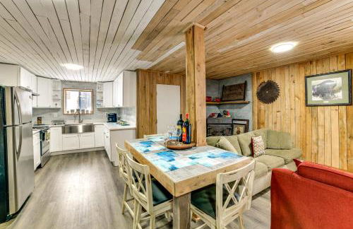 Mtn-View Deck and Grill Creekside Catskills Cabin! - Foto 10