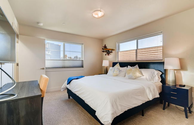 Fancy Townhome Near Old Town, Breweries and River! - Foto 9