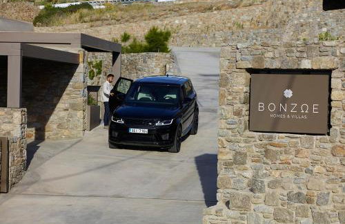 Bonzoe Suites & Villas - Photo 85