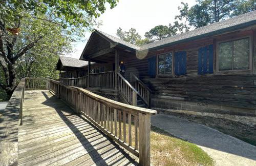 C15, Two bedroom, two bath log-sided, luxury Harbor North cottage with hot tub cottage - Foto 17