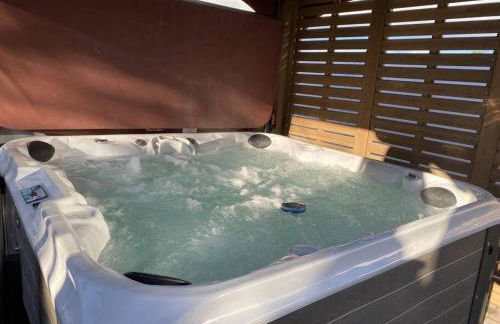 Hillside view with hot tub too - Foto 22