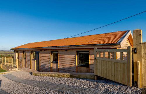 Yorkshire Dales Retreat with Hot Tub & Garden - Photo 22