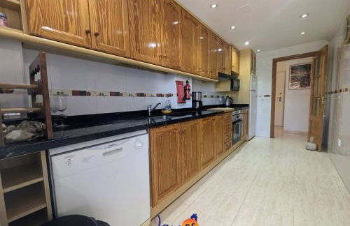 Lovely Three Bed Three Bath Townhouse PF4 - Foto 8