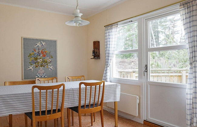 8 Person Holiday Home in Stromstad - Photo 14