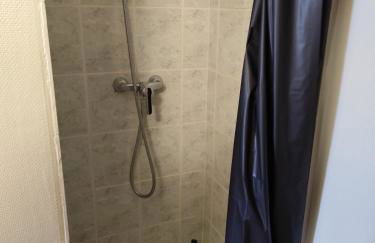 La Bulle de Tours, hyper center, train station in front! - Photo 6