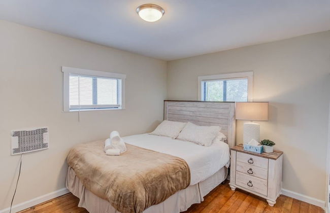 3brdowntownwalk to Restaurants & Bars W/fire pit - Foto 7