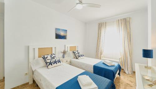 Penthouse - Private Rooftop Terrace, 2min to Beach - Foto 4