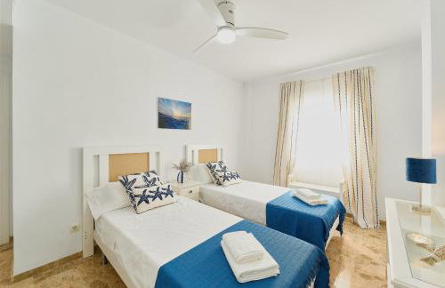 Penthouse - Private Rooftop Terrace, 2min to Beach - Foto 4