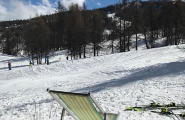 Duplex cosy pour 6 personnes- chalet des Pléiades -, départ skis aux pieds en bordure de piste sans portage - l'autre duplex mitoyen est également à nous - Foto 6