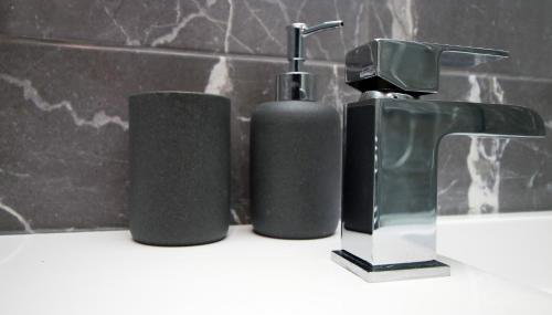 CHANDOS - Spacious Home, High Speed Wi-Fi, Free Parking, Garden - Foto 3