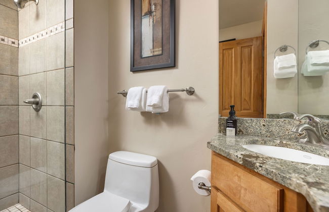 Terracehouse - CoralTree Residence Collection - Photo 52