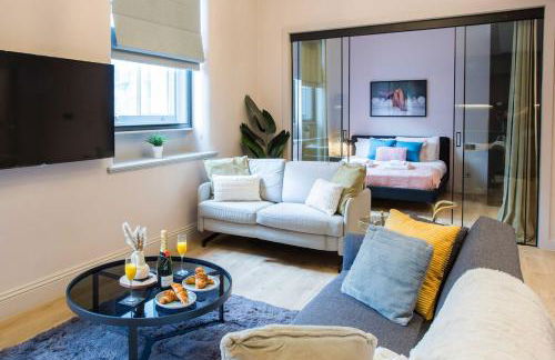 Chic Manchester Chinatown Stay - Shops & Nightlife - Foto 1