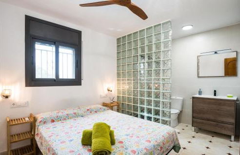 5 Bedroom Stunning Home In Roda De Berà - Foto 22