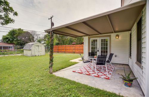 Spacious Yard Pet-Friendly Home in San Antonio! - Foto 23