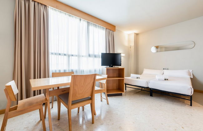 Apartahotel Exe Campus San Mamés - Foto 23