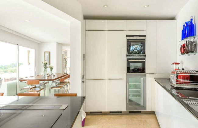 Magnificent Holiday Home With View - Foto 9