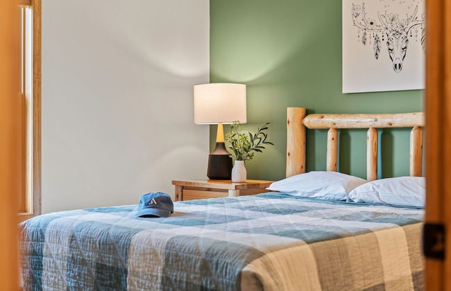 Bluejay Getaway by Avantstay Walk to Lake 7bdr Hot Tub Pool Table - Foto 34