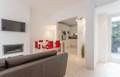 Bright Modern Large 1 Bed Flat in Battersea Clapham Junction - Foto 9