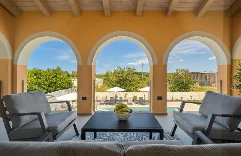 Awesome Home In Salvela With Sauna - Photo 9