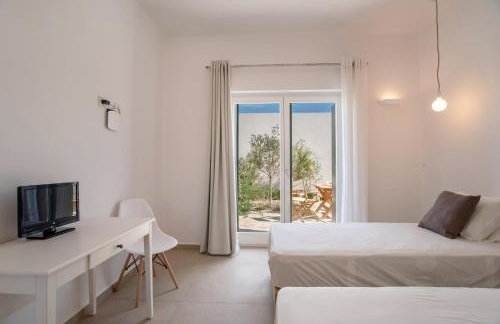 Deluxe Maisonette With Private Jacuzzi - Photo 48