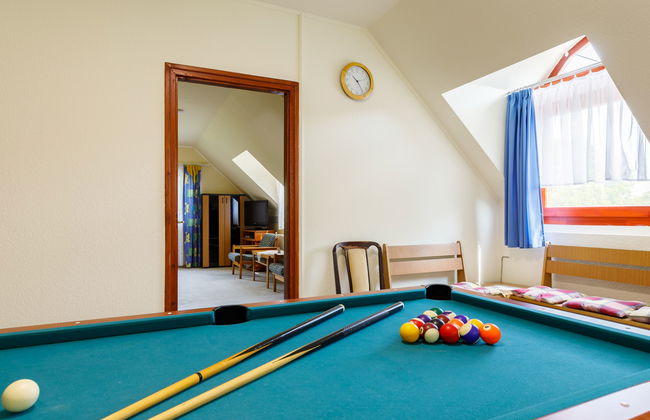 4 bedroom House in Balatonszárszó with private pool and garden - Photo 5