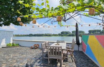 Ihr Ausblick - Charmantes Ferienhaus in Rheinlage - RheinPerle - Foto 1