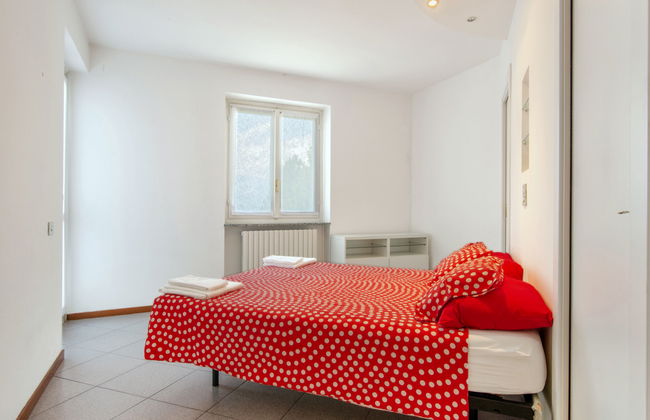 3 bedroom House in Bellano with private pool and garden - Photo 11