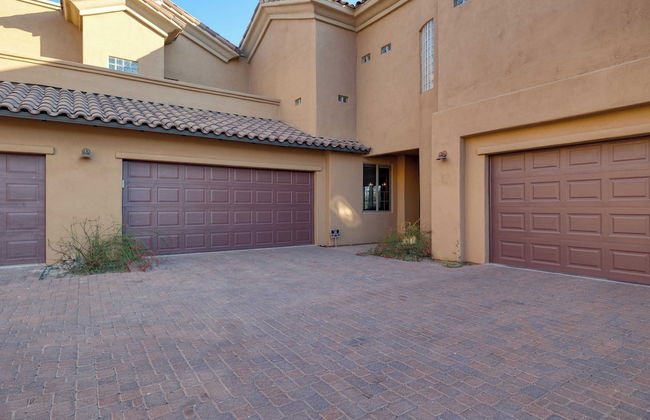 Desert Village Vista by Avantstay Patio w/ Fire Pit, Pool Access - Foto 35