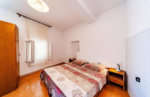 Apartments by the sea Ubli, Lastovo - 24676 - Foto 5