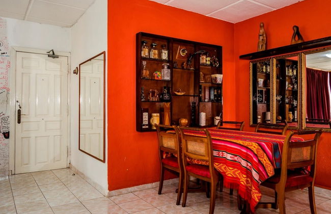 Aparthotel in Havana with garden - Photo 10