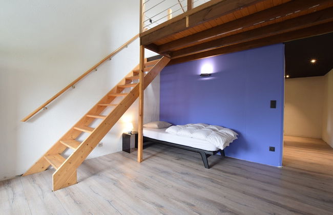 Luxury Villa With Pool - Photo 5