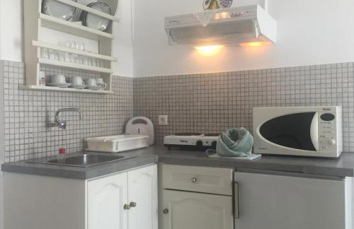 Anna's Studio - Photo 50