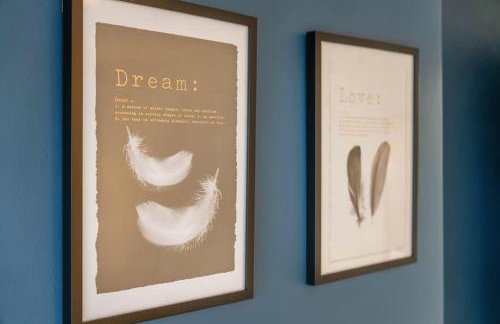 NEW! Stunning 2-Bed Home by Stay With Us, Ideal for Families, Sleeps 4! - Foto 37