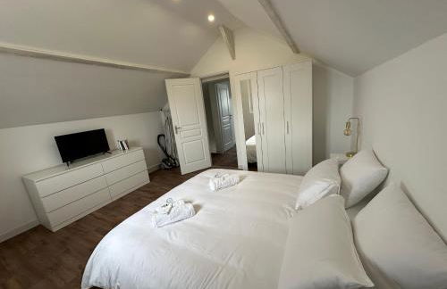 Résidence privée avec parking sécurisé - 9 personnes, 6 lits, 2 logements - Photo 32