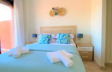 Sea View Penthouse Apartment with Hot Tub - Casa Bella Vista, Buenas Noches , Estepona - Photo 19