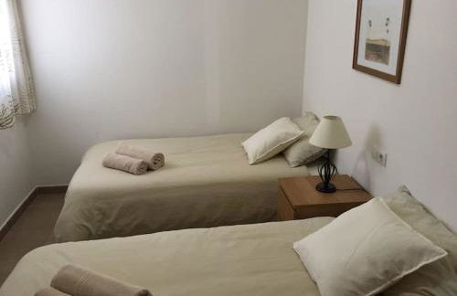 Stylish & cosy 3 bed apartment! - Photo 24