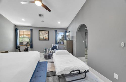 Ranch villa 1 level on half acre 8-min from Strip - Foto 24