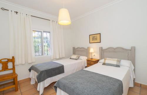 Cubo's Quinta de los Cisnes & minigolf included - Foto 35