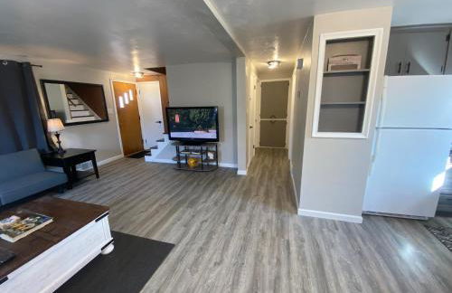 Green Bay Packer Game House or Resch Expo less than 1 mile from Lambeau Field - Foto 17