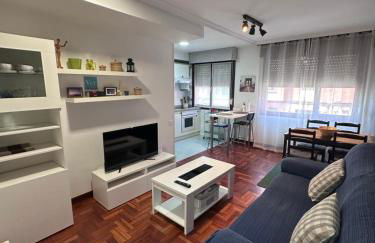 Apartamento centro y playa de Gijon - Foto 3