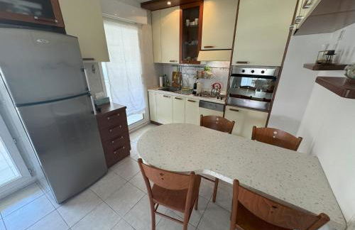 Elegant Apartment with Sea View and Swimming pool - Photo 10