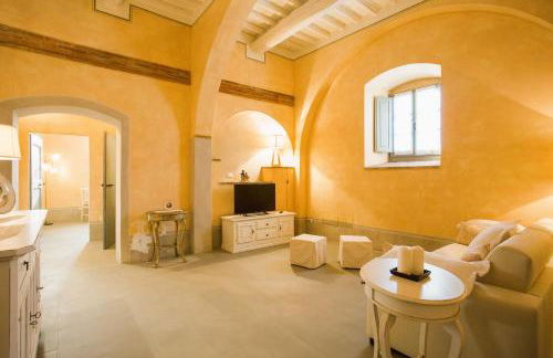 Farmhouse with swimming pool surrounded by greenery just 20 minutes from Arezzo - Foto 26