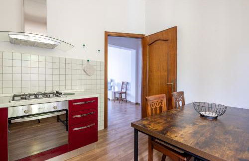 Appartamento per 6 persone nella natura - zona collinare residenziale La Spezia - 15 minuti dalla stazione - Val di Vara Trekking 5 Terre - Foto 13