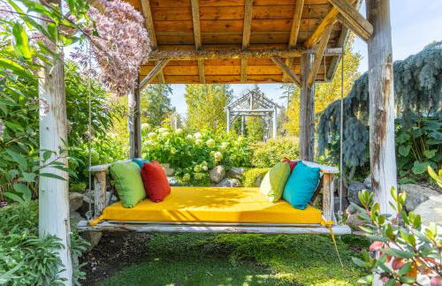 The Stalls At Whitefish - Foto 25